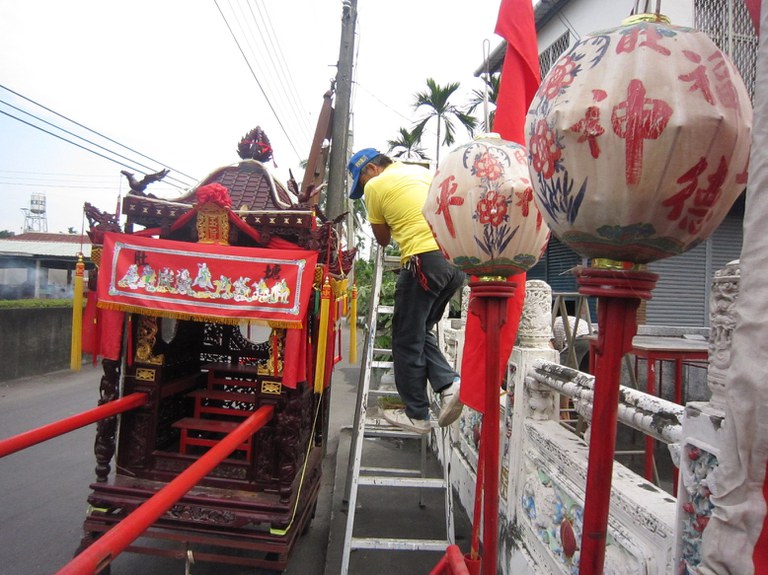 塘肚福德祠神轎