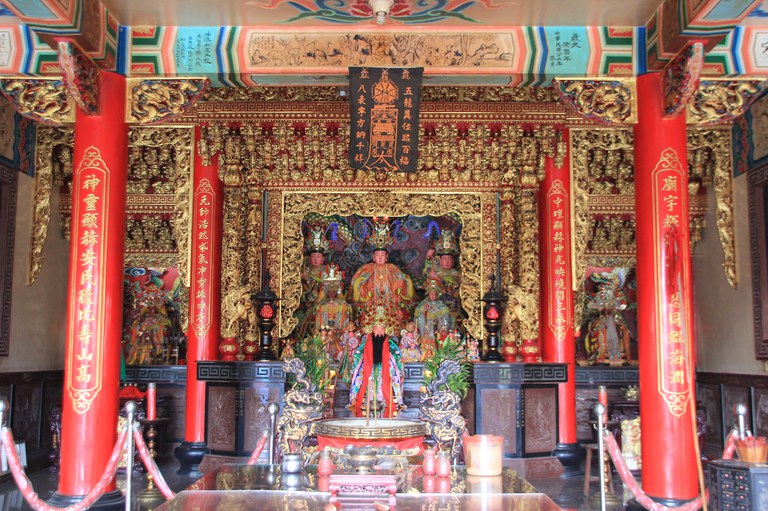 大和元帥宮正殿