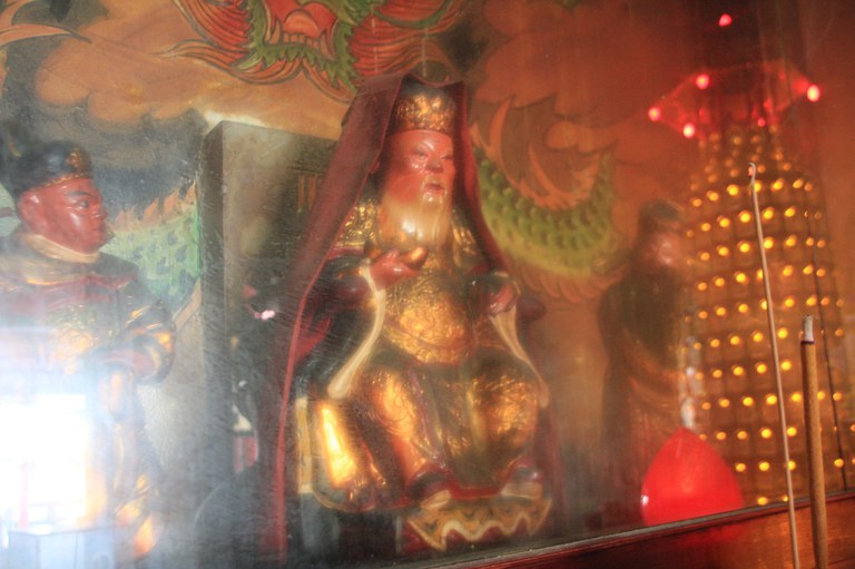 福德祠正殿神像2