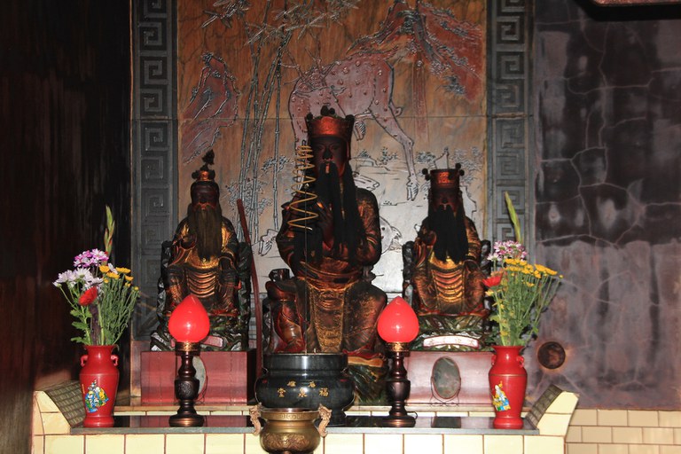 后堆福泉堂虎邊大帝殿主神